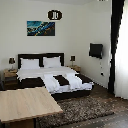 Hotel A-minis 3*